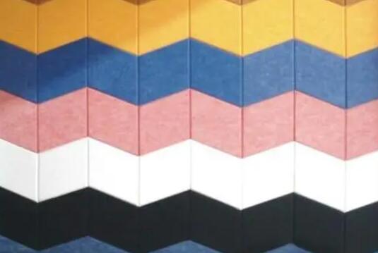 20220712144642.jpg 明快亮麗的聚酯纖維吸音板的裝飾風格